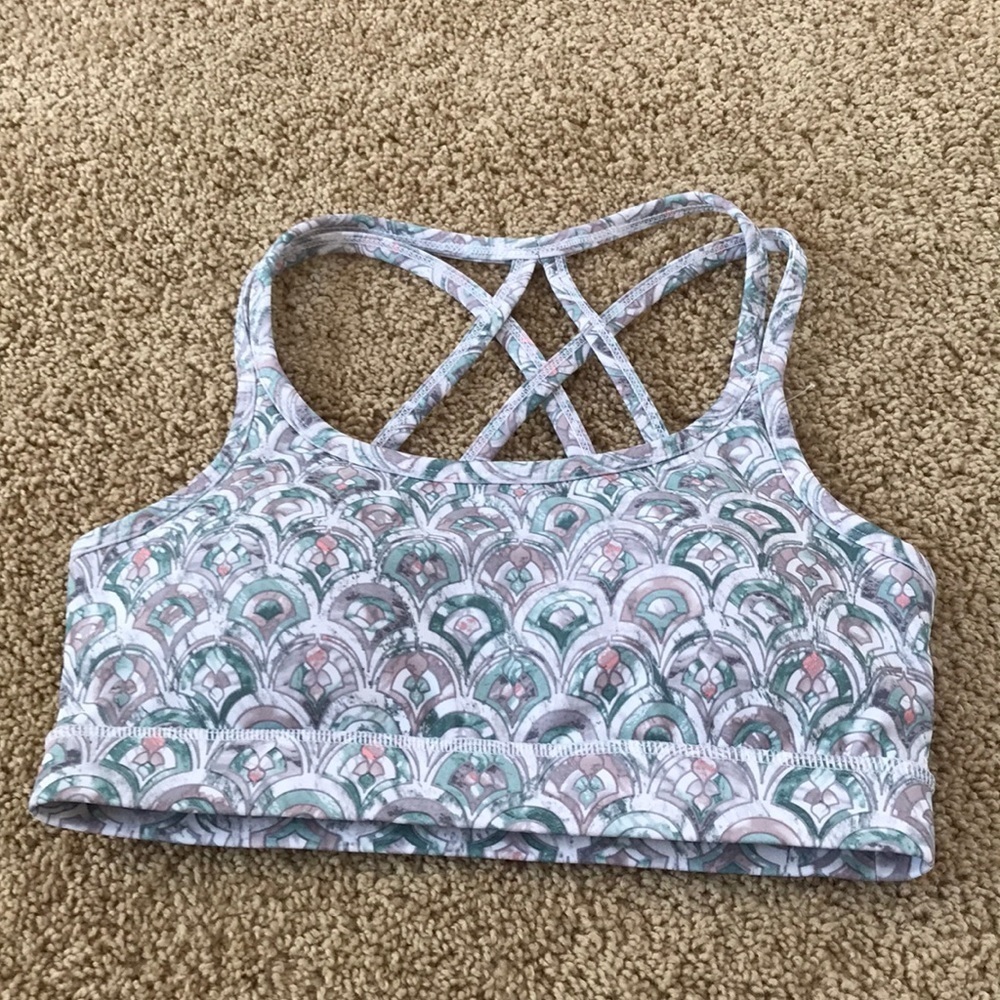 GAIAM Size XS sports bra with criss cross back straps